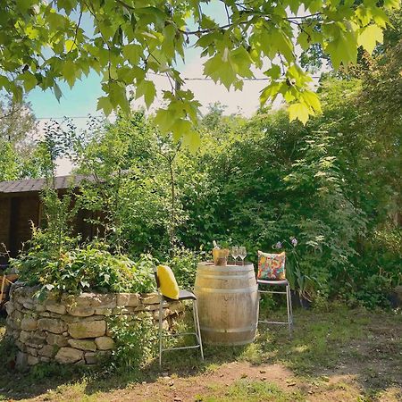 페른느 레 퐁텐느 Domaine De La Brave B&B 외부 사진